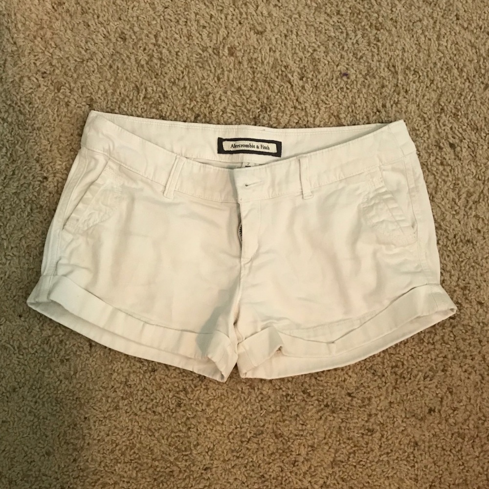 Abercrombie & Fitch Low Rise Shorts
